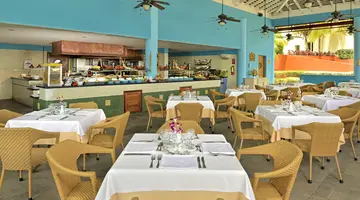Iberostar WAVES ROSE HALL BEACH
