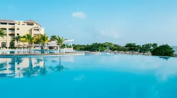 IBEROSTAR WAVES ROSE HALL BEACH