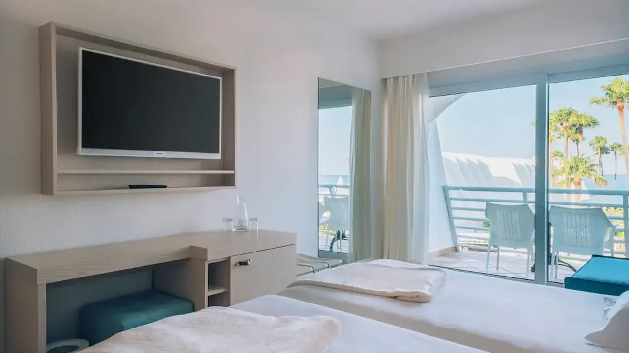 Iberostar Waves Royal Andalus