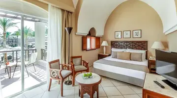 IBEROTEL MAKADI BEACH