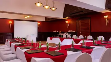 IBEROTEL MAKADI BEACH