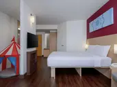 Ibis Bangkok Riverside