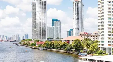 Ibis Bangkok Riverside