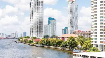 Ibis Bangkok Riverside