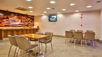 Ibis Copacabana Posto 2
