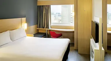 Ibis Copacabana Posto 5