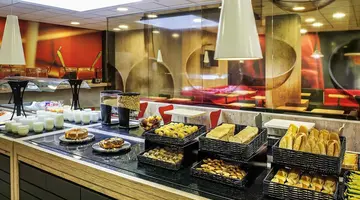 Ibis Copacabana Posto 5