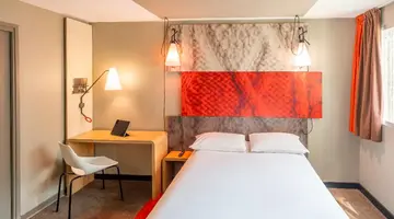 ibis Paris 17 Clichy-Batignolles