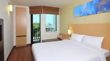 IBIS PHUKET KATA