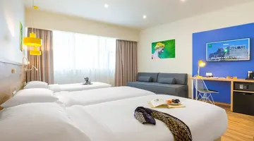 Ibis Styles Athens Routes
