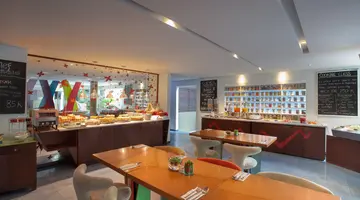 IBIS STYLES BALI LEGIAN
