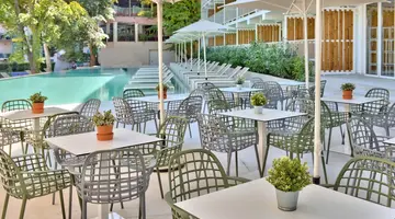 Ibis Styles Golden Sands Roomer