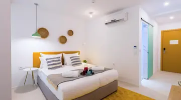 Ibis Styles Golden Sands Roomer