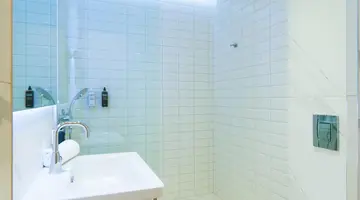 Ibis Styles Golden Sands Roomer