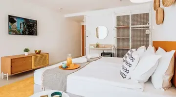 Ibis Styles Roomer Golden Sands