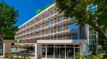 Ibis Styles Roomer Golden Sands