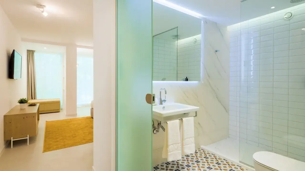 IBIS STYLES ROOMER