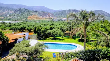 Ibiscus Apartments
