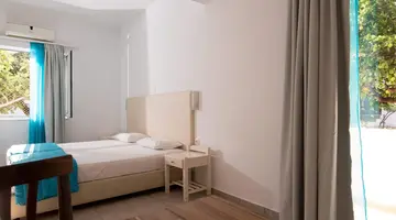 Ibiscus Apartments