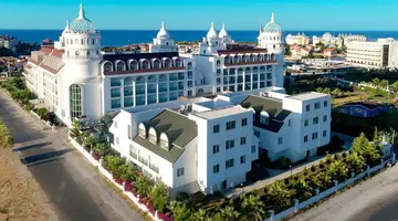 IC HOTELS SANTAI FAMILY RESORT