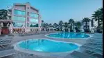 Ideal Pearl Hotel (Adults Only +16)