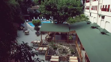 Idyros Hotel