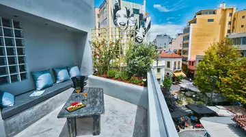 iFeel Athens