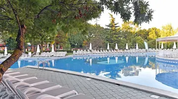 IHOT@L SUNNY BEACH