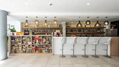 iHotel