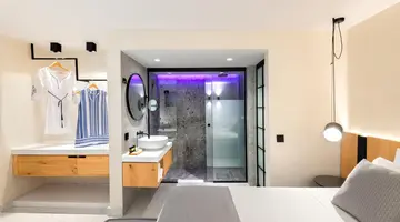 IKAROS BEACH LUXURY RESORT & SPA