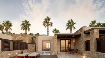 IKAROS BEACH LUXURY RESORT & SPA