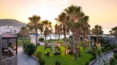 IKAROS BEACH LUXURY RESORT&SPA