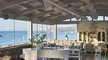 IKAROS BEACH LUXURY RESORT&SPA