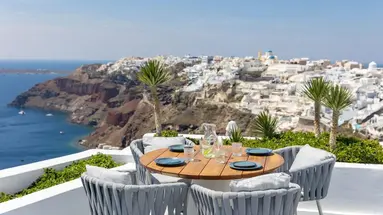 Ikies Santorini