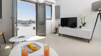 Ikies Santorini