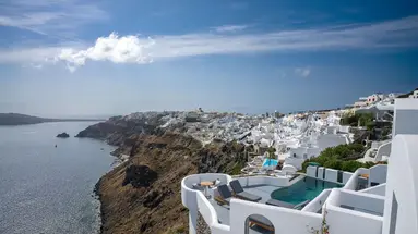 Ikies Santorini