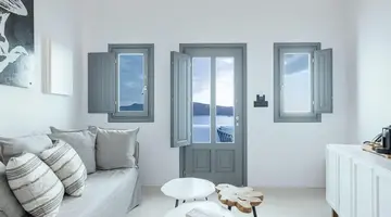 Ikies Santorini
