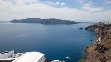 Ikies Santorini