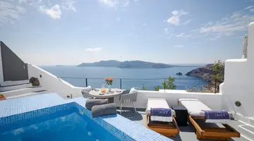 Ikies Santorini