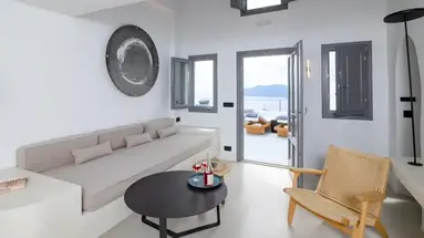 Ikies Santorini