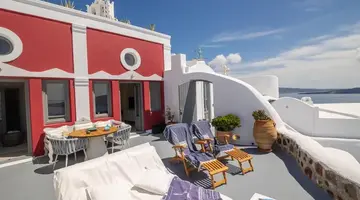 Ikies Santorini