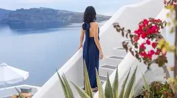Ikies Santorini