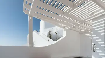 Ikies Santorini