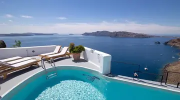 Ikies Santorini