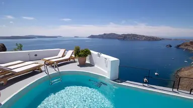Ikies Santorini