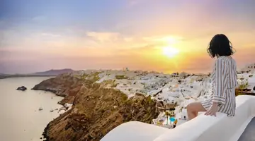 Ikies Santorini