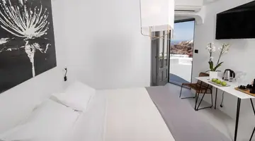 Ikies Santorini