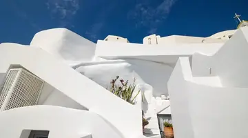 Ikies Santorini