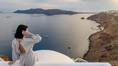 Ikies Santorini