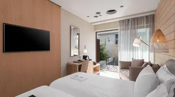 IKONES SEAFRONT LUXURY SUITES (Adults Only)